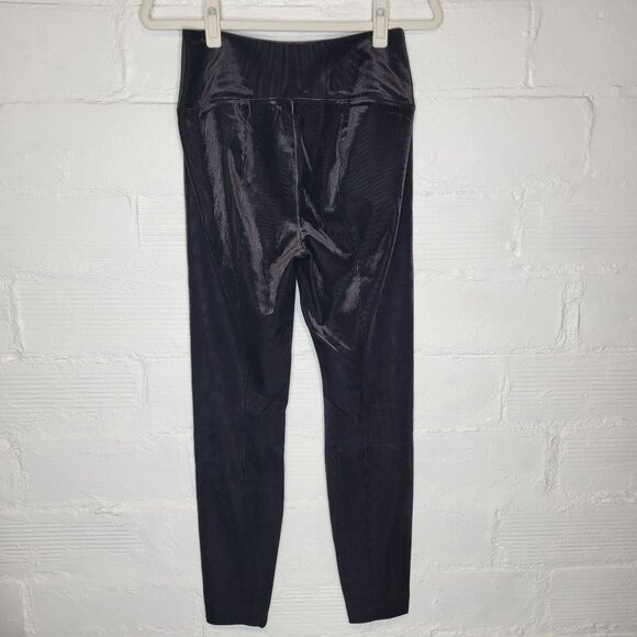 WHBM Women's Size 8 Pants Runway Legging Black Ribbed - Picture 2 of 6